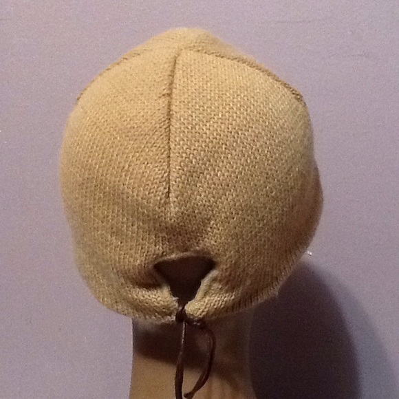 Beige and cream pony tail cap - Picture 4 of 5